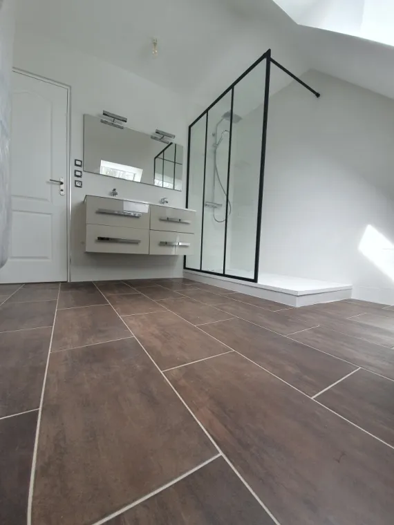 Rénovation de salle de bain au Rosiers sur Loire, Angers, Ecoleau Confort